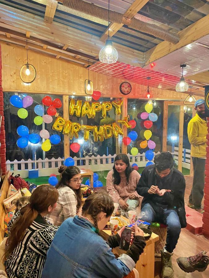 Hostel Ats -Manali Zewnętrze zdjęcie
