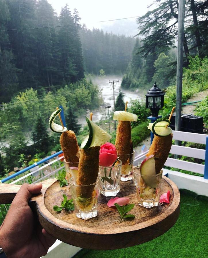 Hostel Ats -Manali Zewnętrze zdjęcie